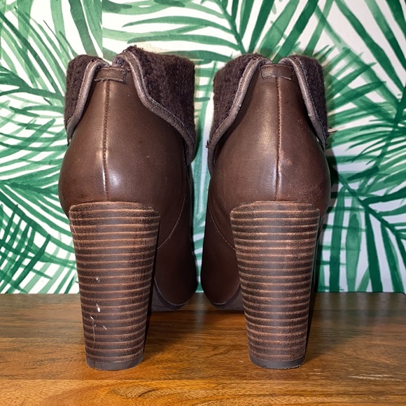 UGG 1008755 Dandylion Tres Brown Leather Sweater Cuff Ankle Boots Women’s 10 - Picture 5 of 12